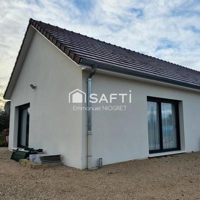 Maison - 135 m² - 6 pièces