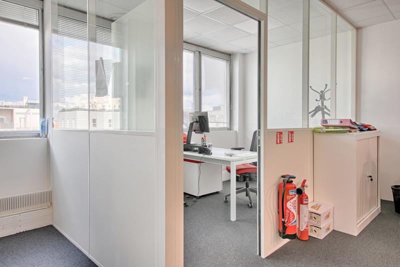 Bureau - 300 m²