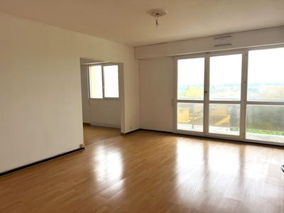 Appartement - 81 m² - 3 pièces