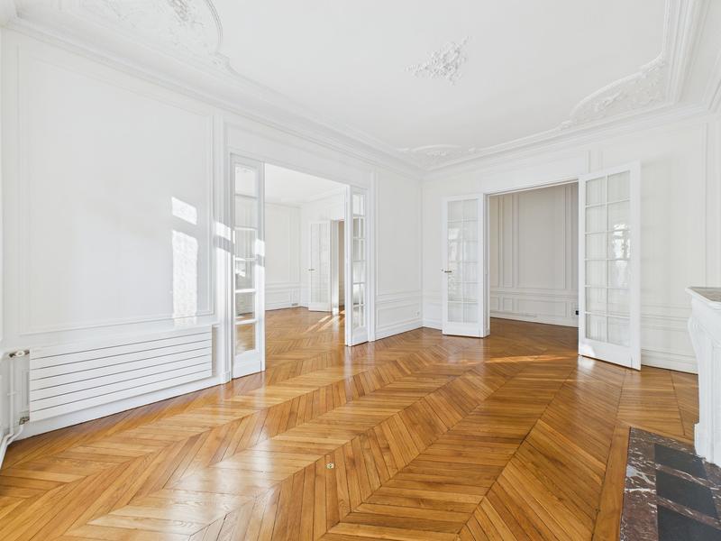 Appartement - 142 m² - 5 pièces