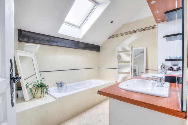 Maison - 160 m² - 5 pièces