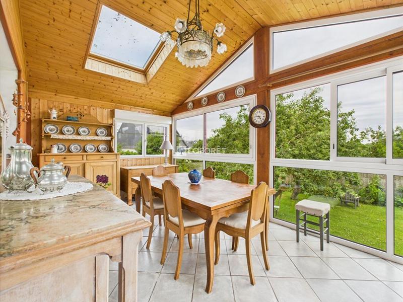 Maison - 178 m² - 6 pièces