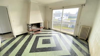 Maison - 85 m² - 5 pièces