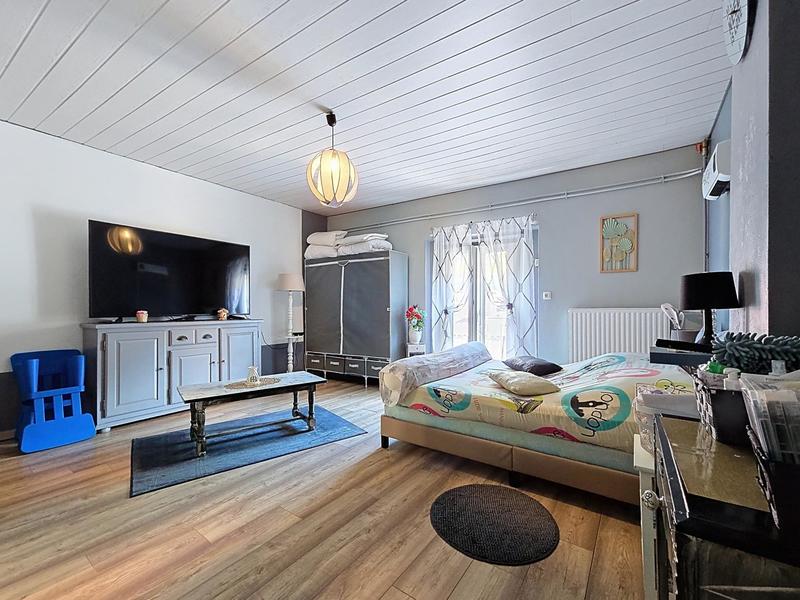 Maison de village - 140 m² - 6 pièces