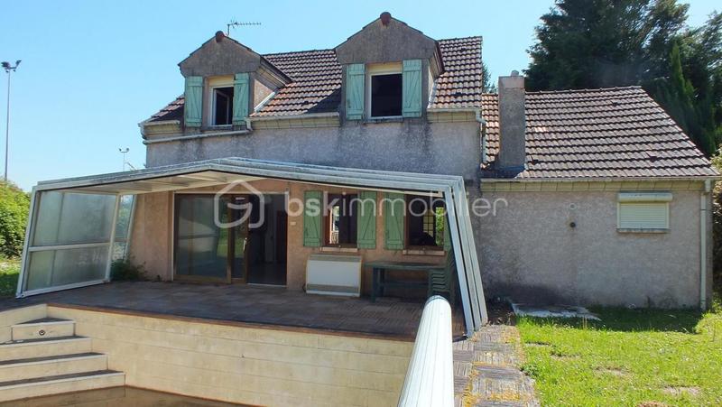 Maison - 144 m² - 5 pièces