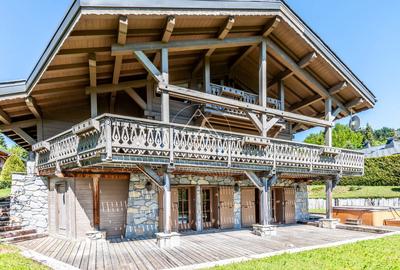 Châlet - 176 m² - 6 pièces