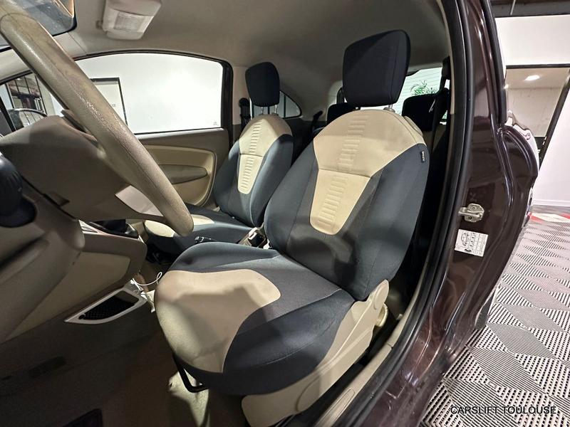 Ford Ka 1.2i69CH - Titanium Garantie 6 Mois-