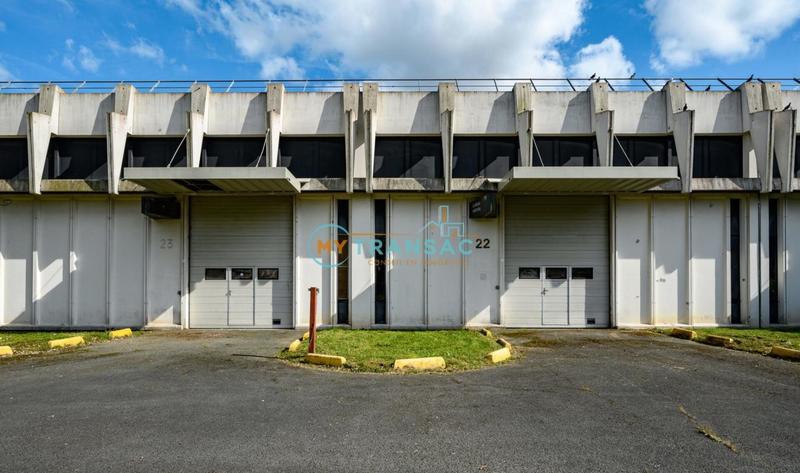 Local d'activité / Entrepôt - 1 290 m²