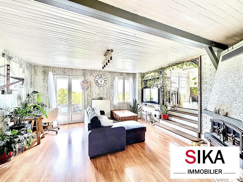 Maison - 99 m² - 4 pièces