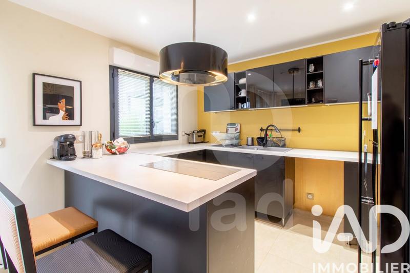 Maison - 115 m² - 5 pièces