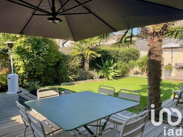 Maison - 191 m² - 7 pièces