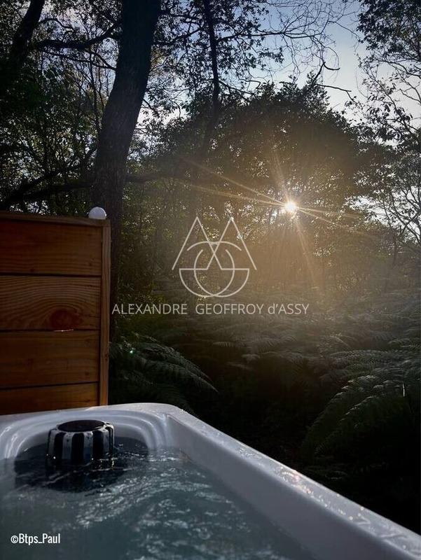 Propriété - 235 m² - 1 pièce