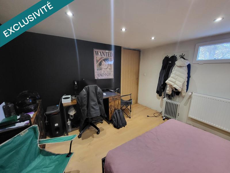 Maison - 98 m² - 6 pièces