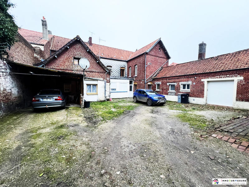 Immeuble - 304 m² - 2 pièces