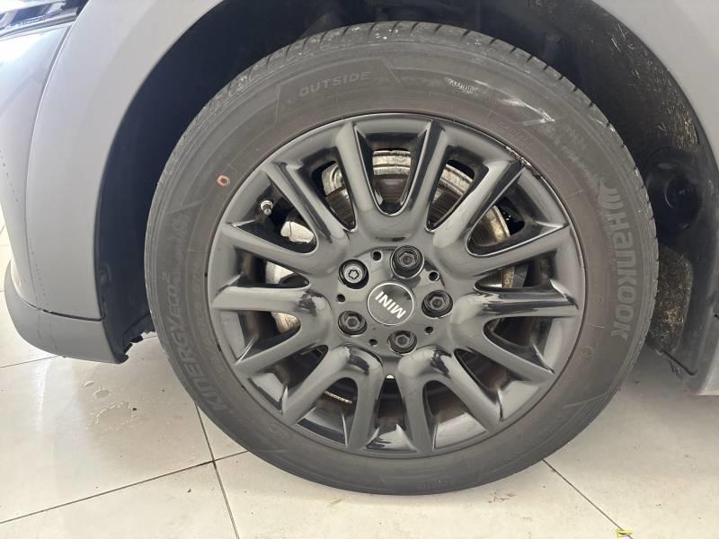 Mini Mini Hatch 3 Portes Cooper 136 ch Edition Camden
