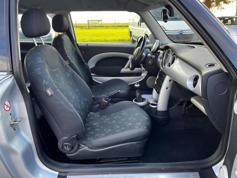 Mini Cooper 1.6 90cv