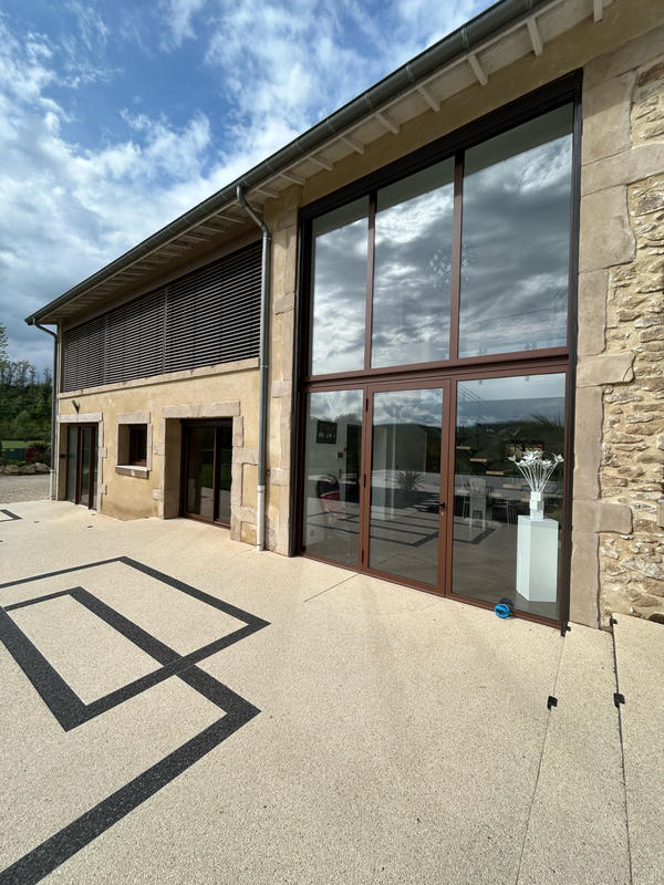 Bastide - 248 m² - 9 pièces