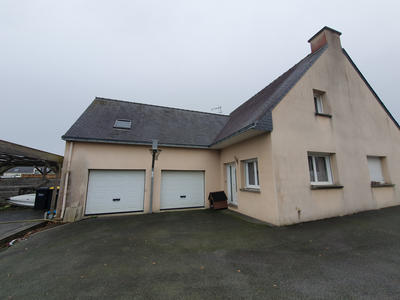 Maison - 122 m² - 4 pièces