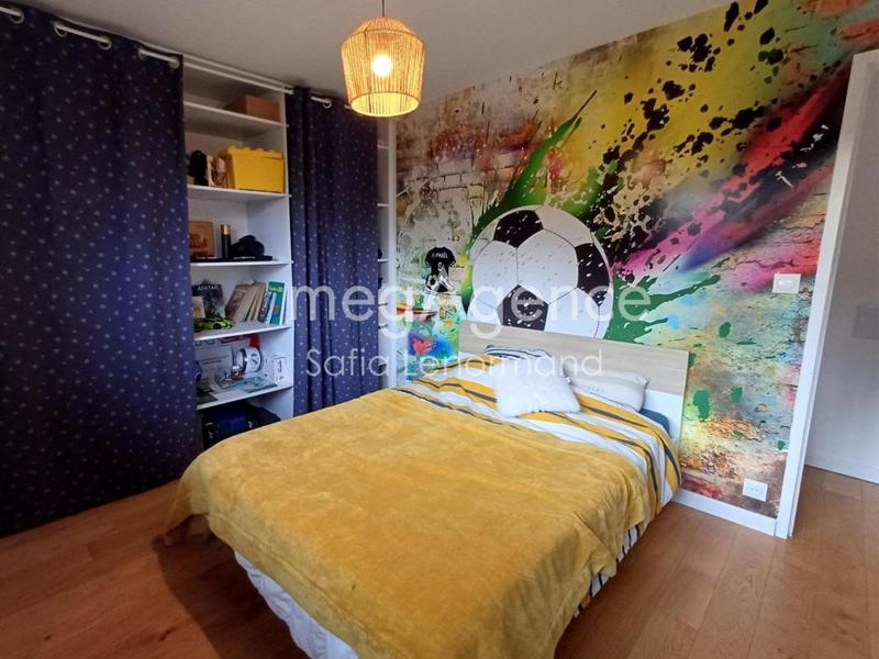 Maison - 127 m² - 6 pièces