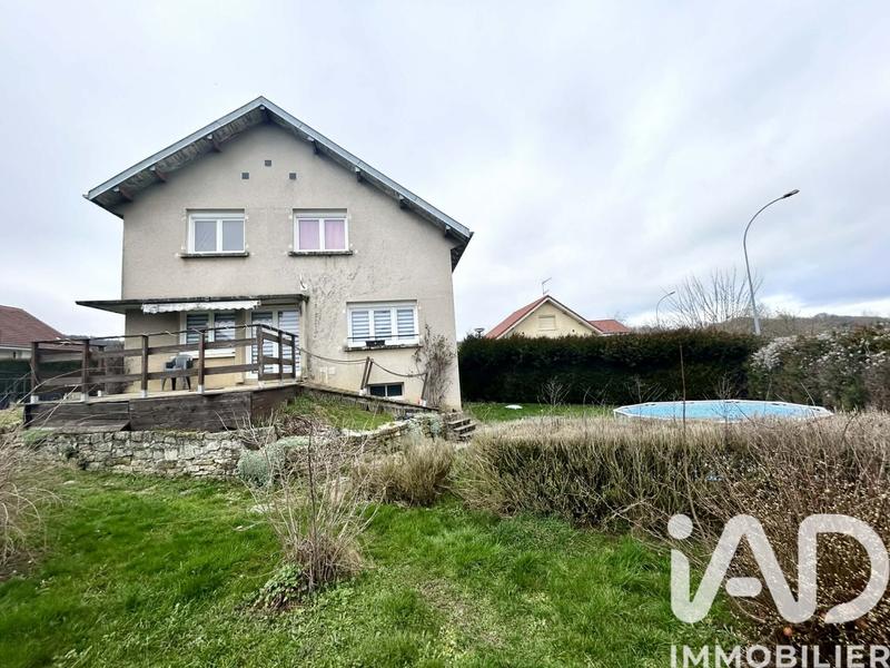 Maison - 99 m² - 6 pièces