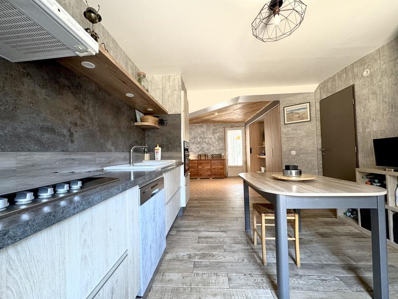 Villa - 155 m² - 8 pièces