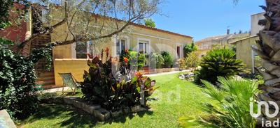 Maison - 270 m² - 14 pièces