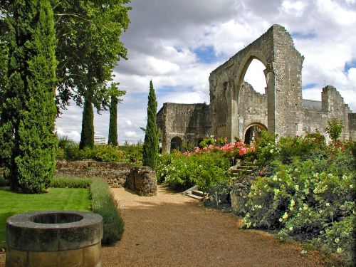 Prieuré de Saint Cosme