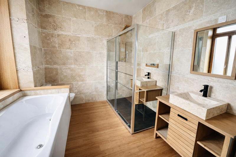 Maison - 342 m² - 8 pièces