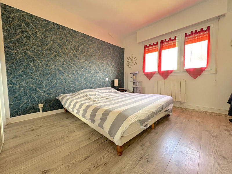 Appartement - 104 m² - 5 pièces