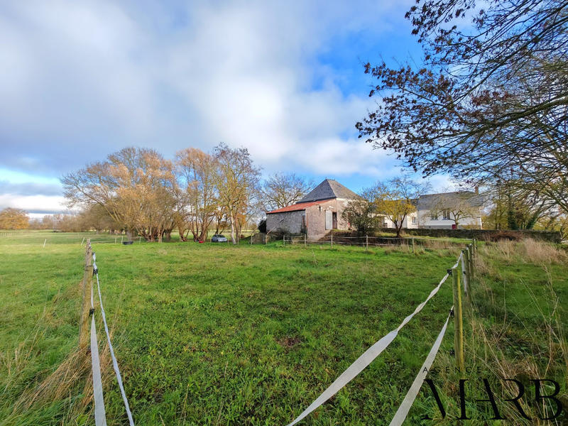 Maison ancienne - 200 m² - 6 pièces