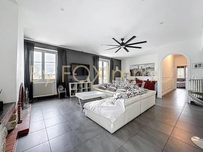 Appartement - 157 m² - 5 pièces