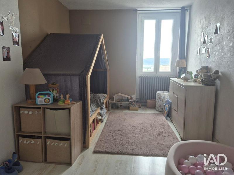 Maison - 98 m² - 4 pièces