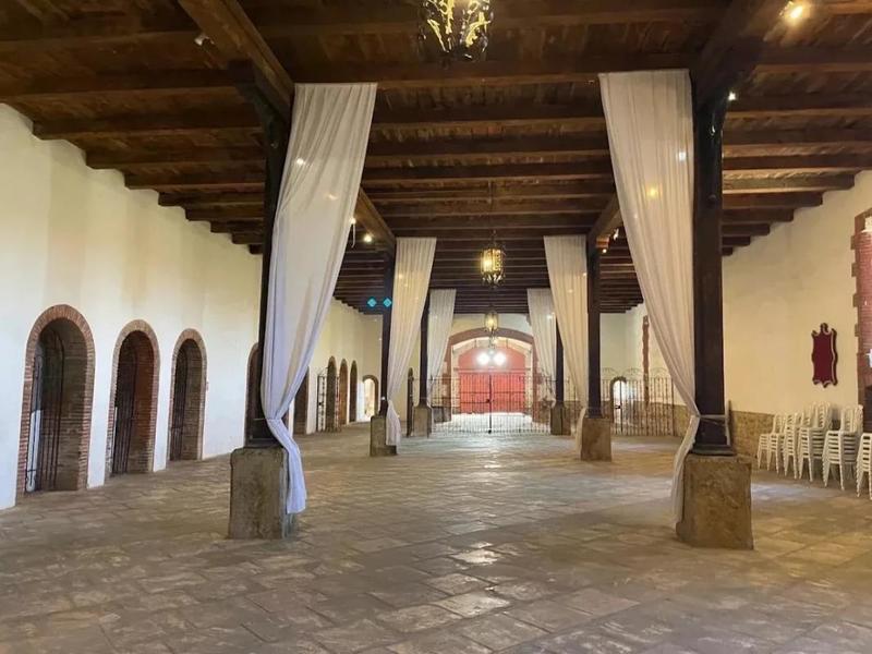 Château - 490 m² - 8 pièces