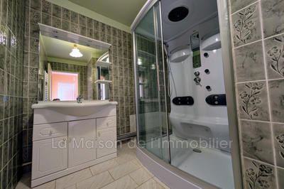 Maison - 101 m² - 5 pièces