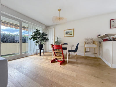 Appartement - 94 m² - 4 pièces