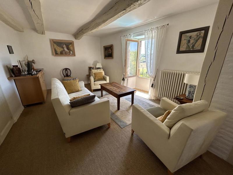 Maison - 201 m² - 8 pièces