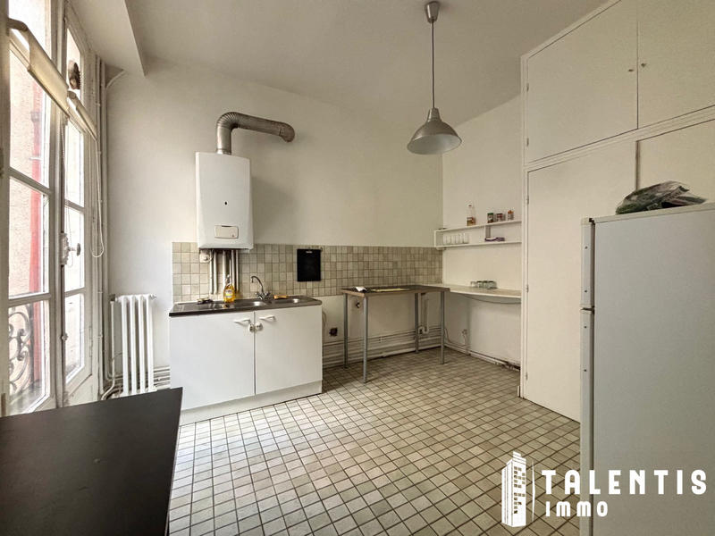 Appartement - 91 m² - 3 pièces