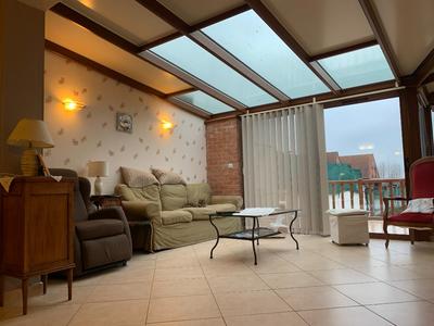 Maison - 200 m² - 6 pièces