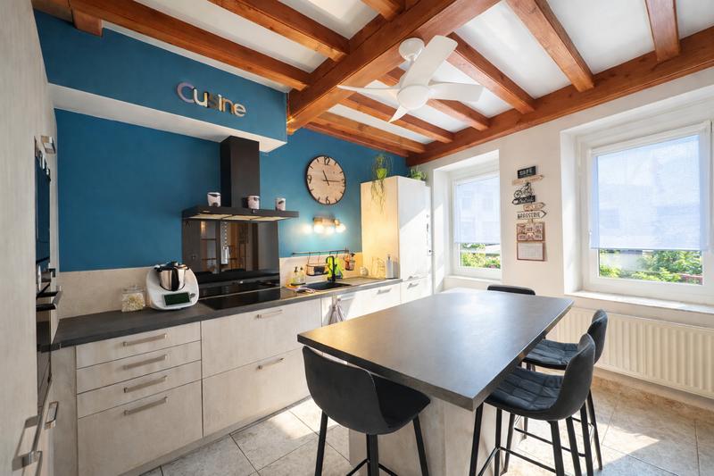 Maison - 209 m² - 7 pièces