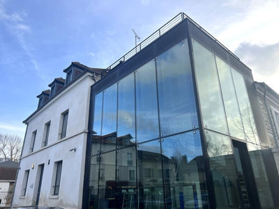 Immeuble - 290 m² - 8 pièces