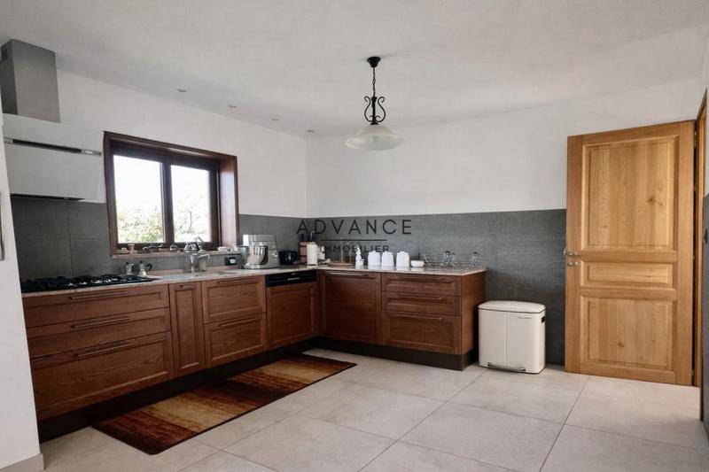 Villa - 125 m² - 4 pièces