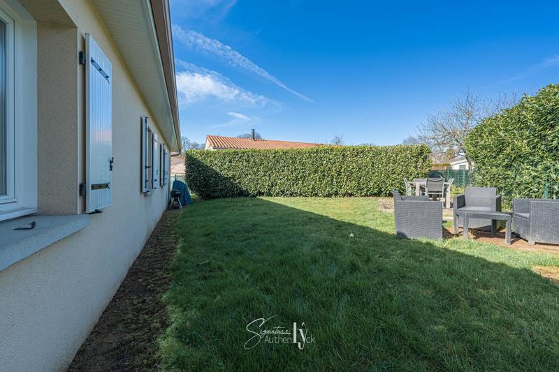 Pavillon - 95 m² - 4 pièces