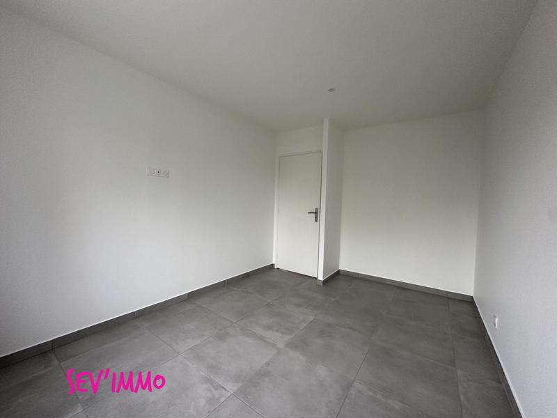 Maison - 98 m² - 4 pièces