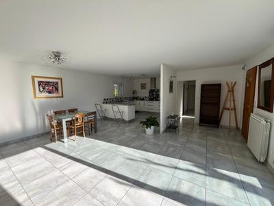 Maison - 89 m² - 4 pièces