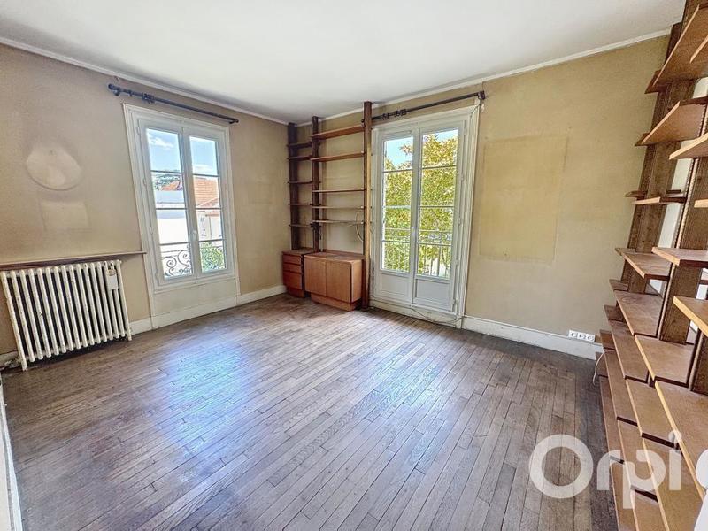 Demeure - 175 m² - 6 pièces