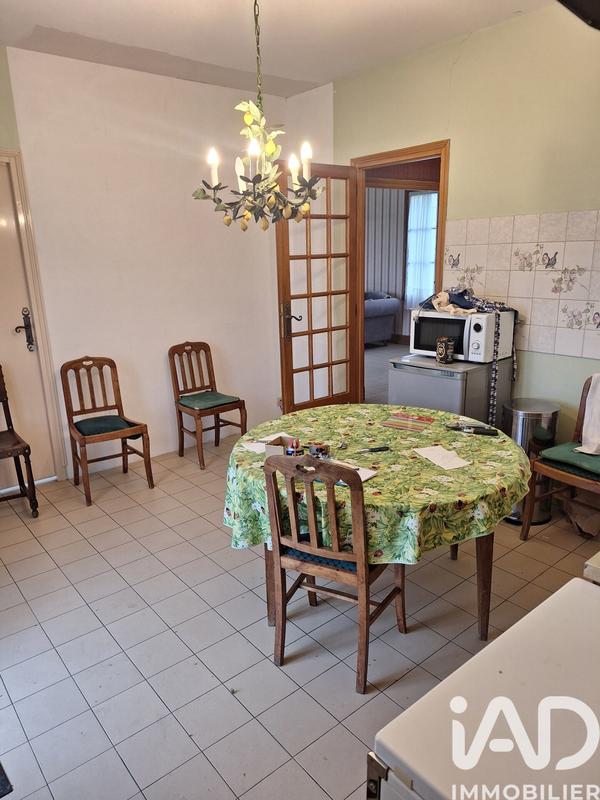 Maison de maîtres - 240 m² - 8 pièces