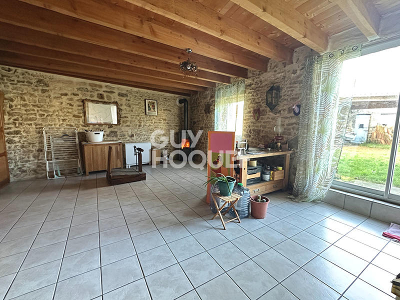 Maison - 186 m² - 6 pièces