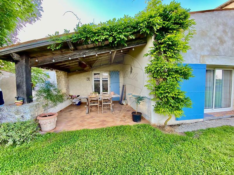 Longère - 430 m² - 5 pièces