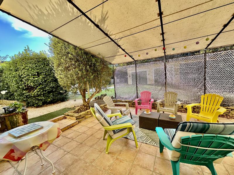 Maison - 220 m² - 9 pièces