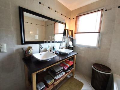 Maison - 173 m² - 10 pièces